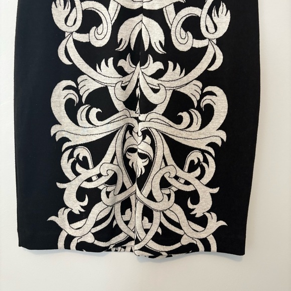 eci New York Baroque Scroll Knit Sheath Dress Black Beige Size 6 - Picture 5 of 8